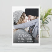 Minimale witte Typografie Foto Opslaan Datum Aankondiging (Staand voorkant)