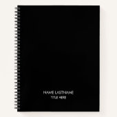 Minimale zwarte monogram aangepaste naam notitieboek (Voorkant)