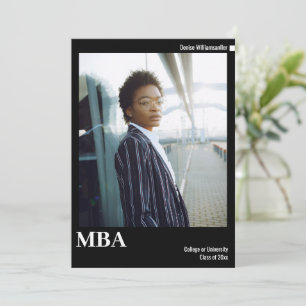 Minimale zwarte witte foto MBA-Afstuderen Aankondiging