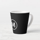Minimale zwarte witte monogram latte mok (Rechterhoek)
