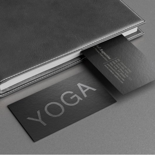 Minimale zwarte zilver Ingegraveerde tekst Yoga-in Visitekaartje