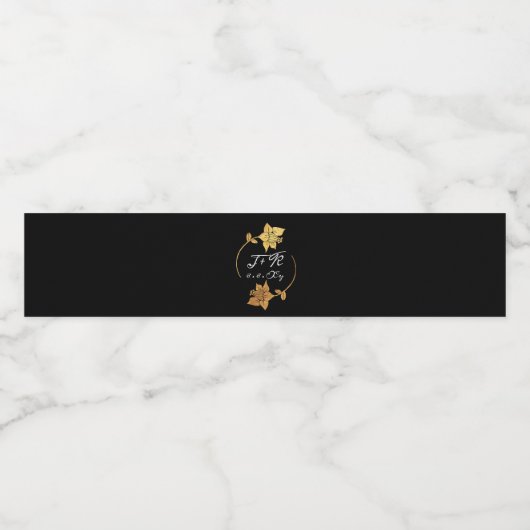Minimalisme zwart-wit Golden Flowers Monogram Waterfles Etiket (Enkel label)