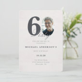 Minimalist 60th Year Birthday Invitation Kaart (Staand voorkant)