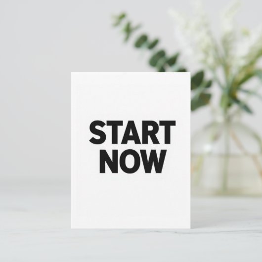 Minimalist bold start now text briefkaart (Staand voorkant)