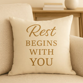 Minimalist Cozy Quote Pillow -Rest Begins With You Kussen