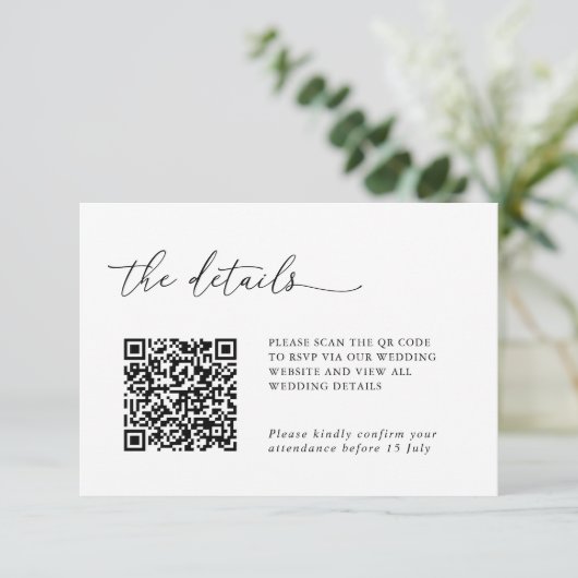 Minimalist Details & QR Code Wedding RSVP Card (Debout devant)