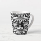 Minimalist Geometric Maze Lines Black White Latte Mok (Rechterhoek)