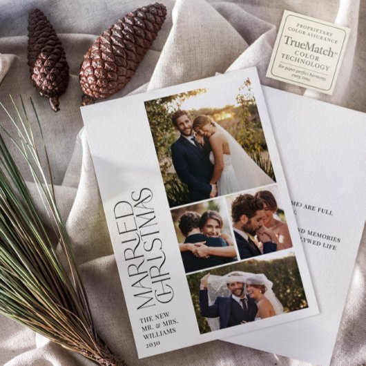 Minimalist getrouwde kerst Pas getrouwd 4 foto Feestdagenkaart