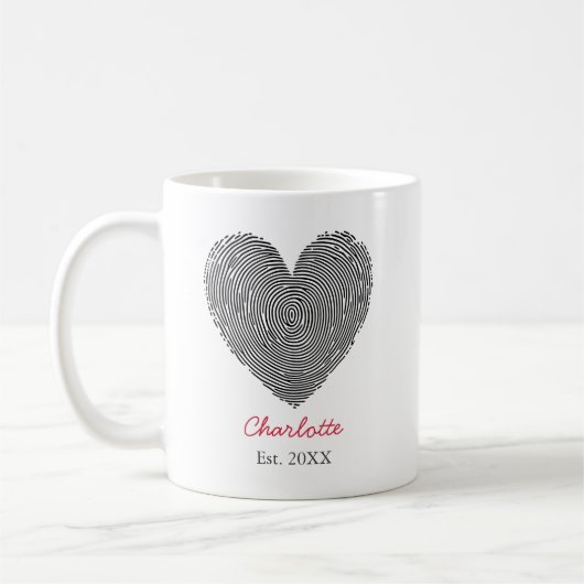 Minimalist Heart Fingerprint Personalized Name Mug (Gauche)
