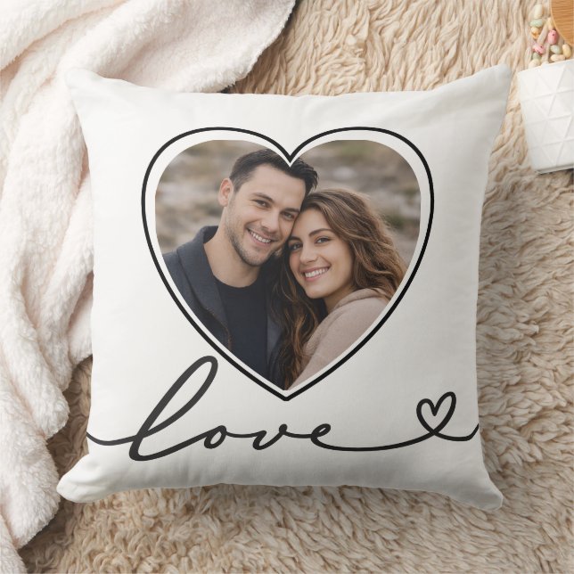 Minimalist Heart Photo Pillow With Love Script Kussen (Deken)