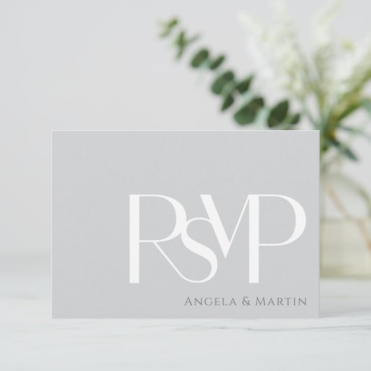 Minimalist Light Gray White RSVP Card (Debout devant)