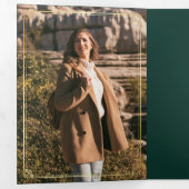 Minimalist Photo Emerald Gold QR Code Wedding Drieluik Uitnodiging (Binnenzijde eerst)