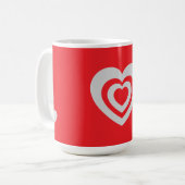 Minimalist Red Mug with Heart Pattern (Devant gauche)