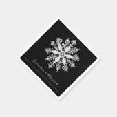 Minimalist Snowflake Wedding | Black Servet (Hoek)