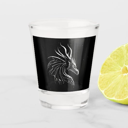 Minimalistic dragon, black and white shot glas (Voorkant)