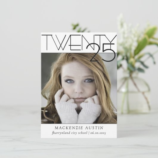 Minimalistisch Afstuderen | Classic Script Afstude Aankondiging (Staand voorkant)