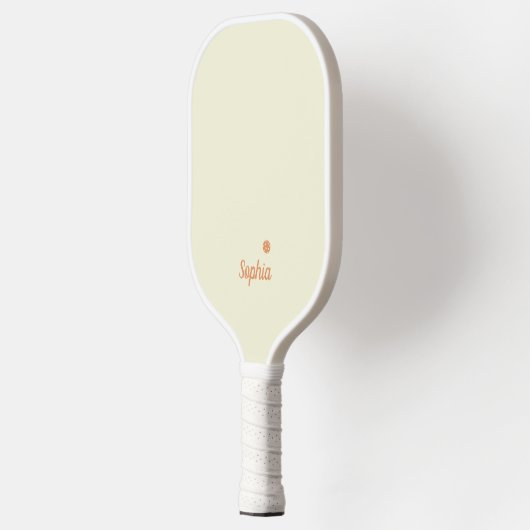 Minimalistisch Beige en Wit Modern Monogram Pickleball Paddle (Links)