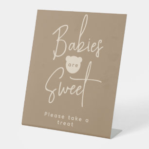 Minimalistisch eenvoudig modern Beer Baby shower,  Reclamebord Met Voetstuk