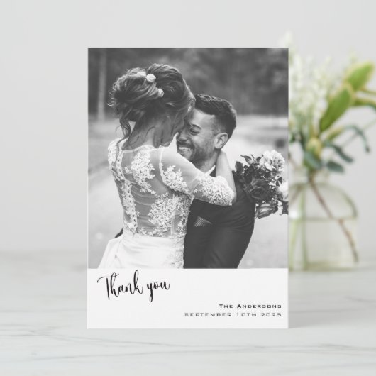 Minimalistisch eenvoudig script met bruiloft foto bedankkaart (Staand voorkant)