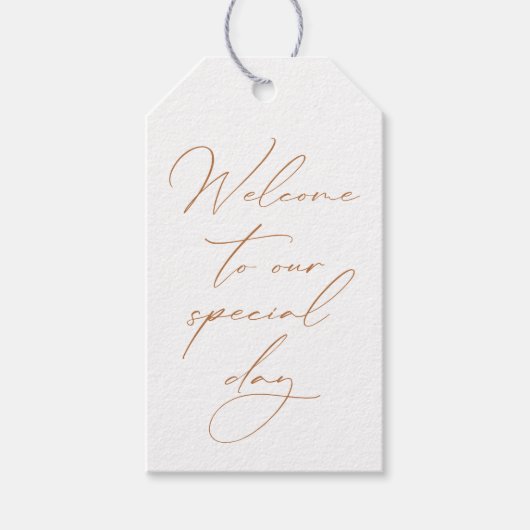 Minimalistisch Elegant Calligraphe Trouwgeschenk L Cadeaulabel (Voorkant)