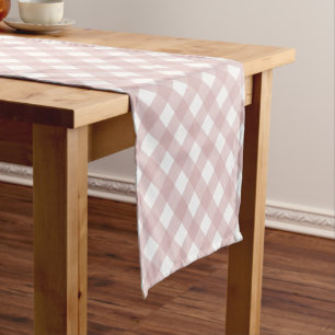 Minimalistisch gedempt roze schaduw gingham geruit korte tafelloper