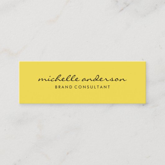 Minimalistisch Geel met Cursieve Tekst Mini Visitekaartje (Voorkant)