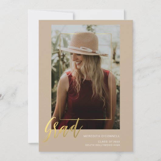 Minimalistisch Gold Script Photo-Afstuderen Kaart (Voorkant)