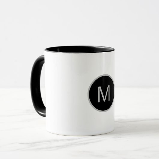 Minimalistisch grijs zwarte ronde monogram Mok (Voorkant links)