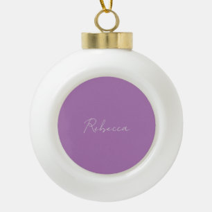 Minimalistisch handgeschreven naamlegger keramische bal ornament