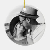 Minimalistisch hartfoto eerste kerstmis keramisch ornament (Achterkant)