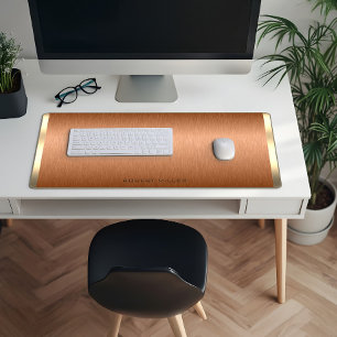 Minimalistisch koper bruin en goud monogram bureaumat