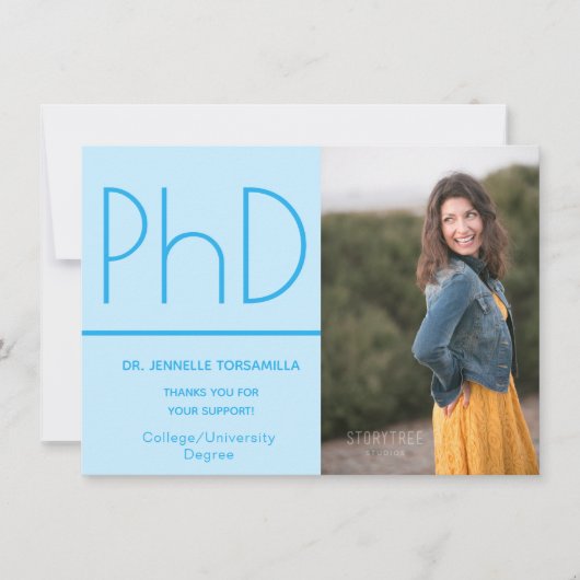 Minimalistisch lichtblauw foto PhD-graad Aankondiging (Voorkant)
