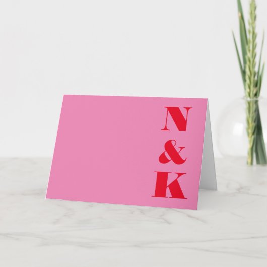 Minimalistisch Modern Monogram Roze en Rode Bruilo Bedankkaart (Voorkant)