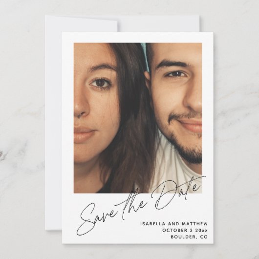 Minimalistisch modern script gepersonaliseerde aan save the date (Voorkant)
