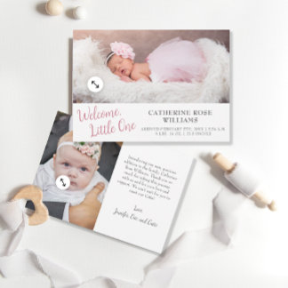 Minimalistisch modern script meisje baby geboorte aankondiging