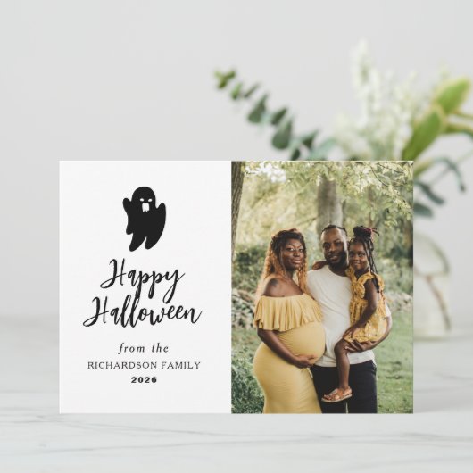 Minimalistisch Modern Spooky Happy Halloween 1 Fot Feestdagenkaart (Staand voorkant)