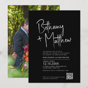 Minimalistisch mono-kalligrafisch script QR RSVP Kaart