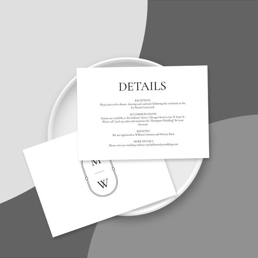 Minimalistisch Monogram Zwart-wit bruiloft Details Informatiekaartje