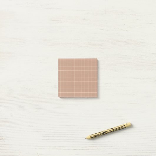 Minimalistisch raster Post-it® notes in aardetinte (Op bureau)