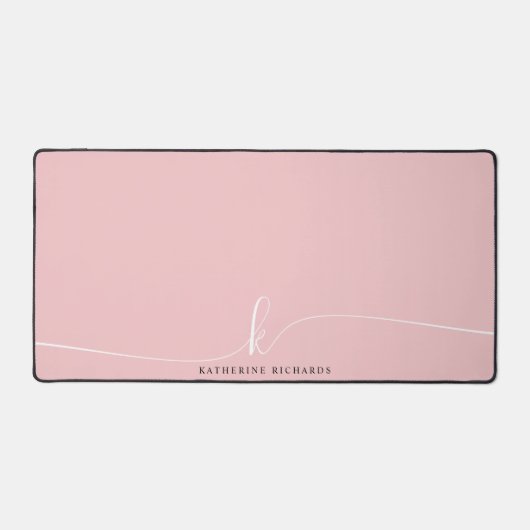 Minimalistisch Roze Script Calligrafie Monogram Bureaumat (Voorkant)
