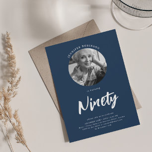 Minimalistisch Script Foto 90e verjaardag Navy Blu Kaart
