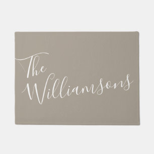 Minimalistisch script persoonlijke naam Taupe Brow Deurmat