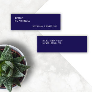 Minimalistisch slank donkerblauw mini visitekaartje