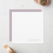 Minimalistisch speciaal monogram Paars Notitiekaartje (Voorkant / Achterkant in situ)