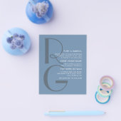 Minimalistisch stoffig blauw Typografiemonogram We Flyer (Enkel)