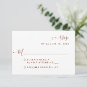 Minimalistisch terracotta Calligraphy Script Weddi RSVP Kaartje (Staand voorkant)