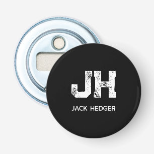 MINIMALISTISCH WITTE TWEELITTER MONOGRAMMENAAM ZWA BUTTON FLESOPENER