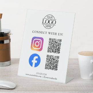 Minimalistisch Zakelijk Logo QR Code Neem Contact Reclamebord Met Voetstuk