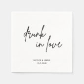 Minimalistisch zwart script Drink in Love Wedding Servet (Voorkant)