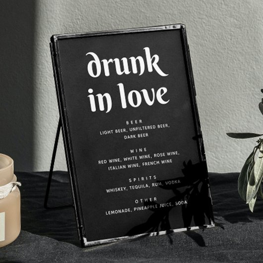 Minimalistisch zwart trouwbalkteken | Drunk In Lov Poster